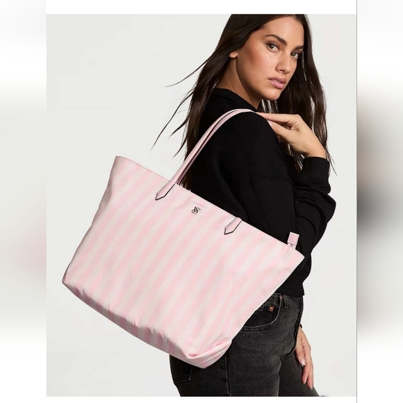 VICTORIA'S SECRET CARRY- ALL LARGE TOTE BAG SIGNATURE ICONIC STRIPE BABY PINK - Picture 5 of 5